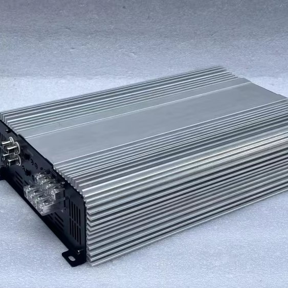 Lanbo Brazilian Style 4*800W Power Car Sound Amplifier 4 Channel Car Sound System Audio Amplifier